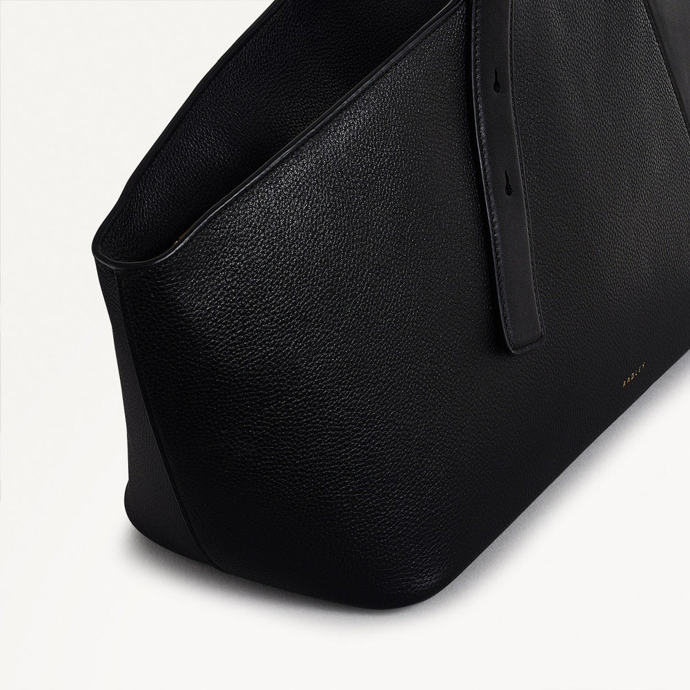 Freda Lane Large Ziptop Shoulder Black - 110817