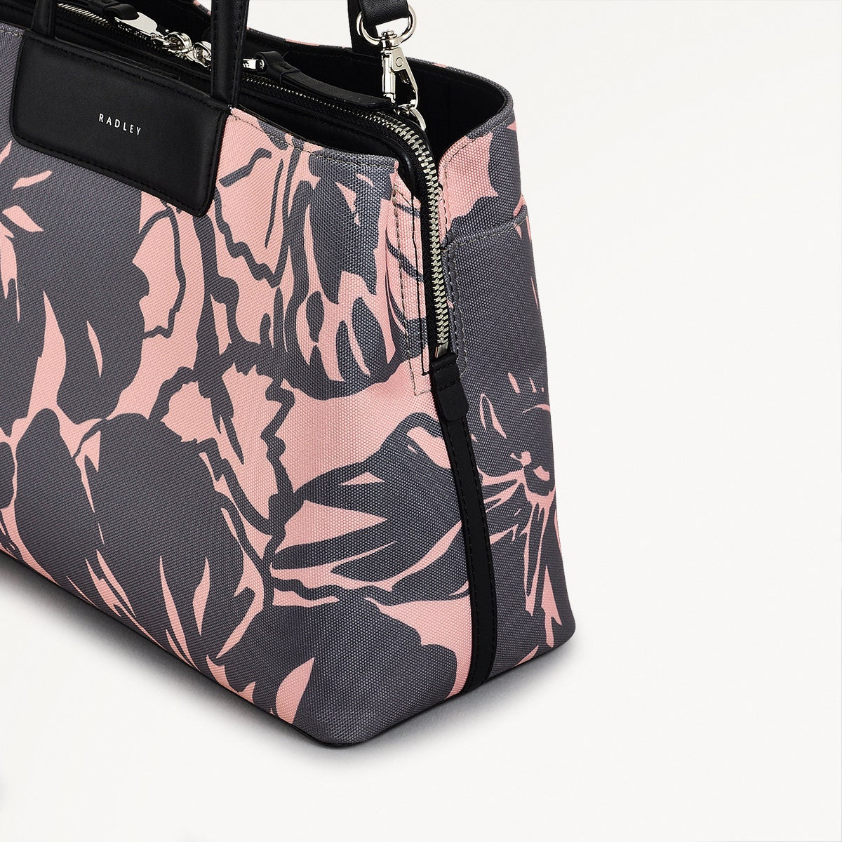 Responsible Ziptop Floral Grab Bag Black | Southwell Gardens SS25