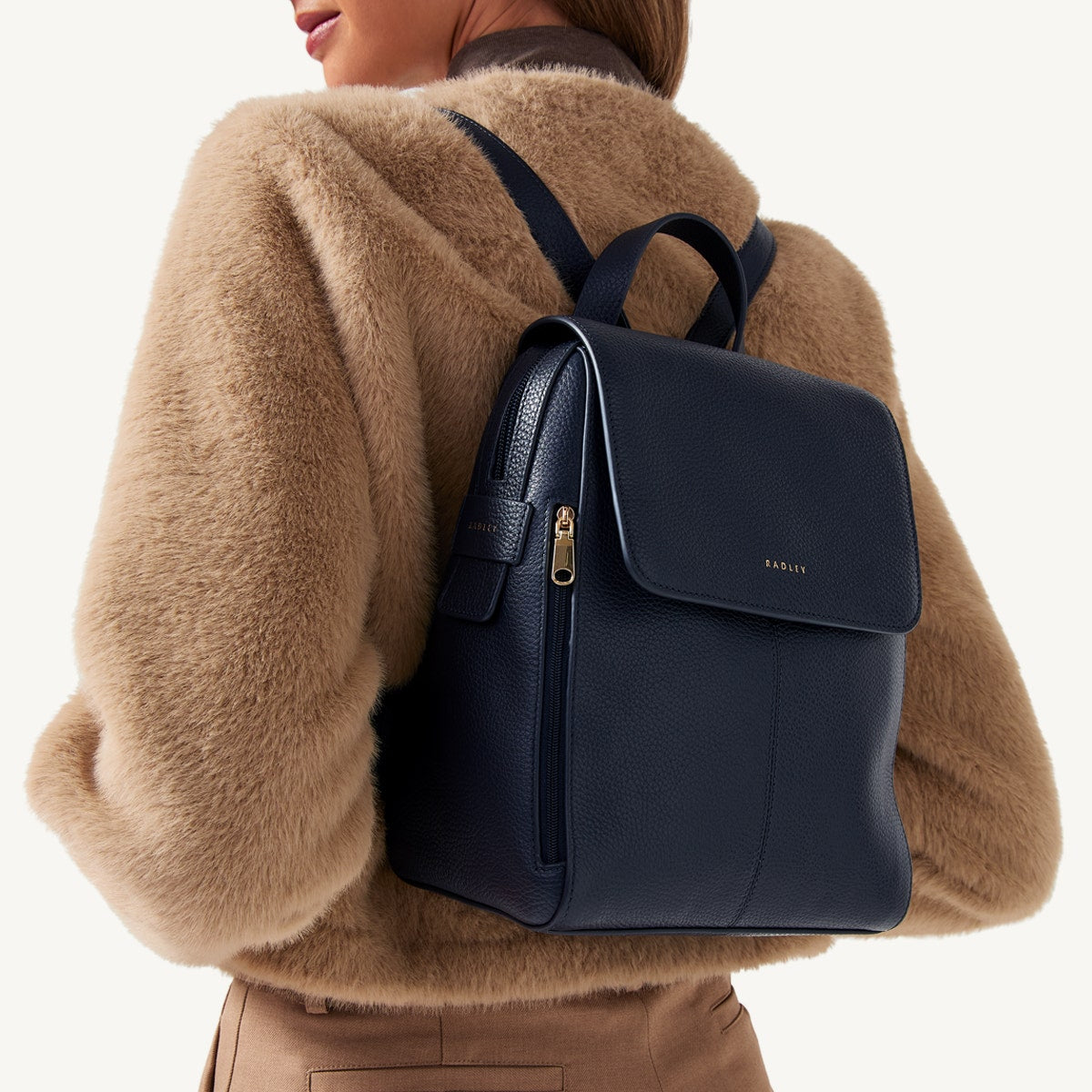 Lorne Close Leather Medium Flapover Backpack in Ink - 110939