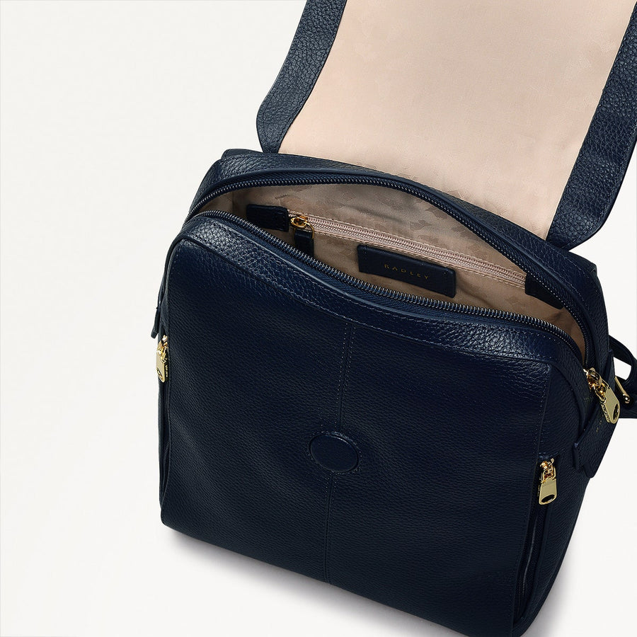 Lorne Close Leather Medium Flapover Backpack in Ink - 110939