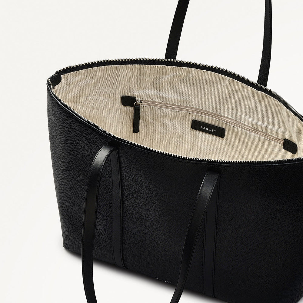 Lynton Close Leather Large Ziptop Tote Bag in Black - 111274