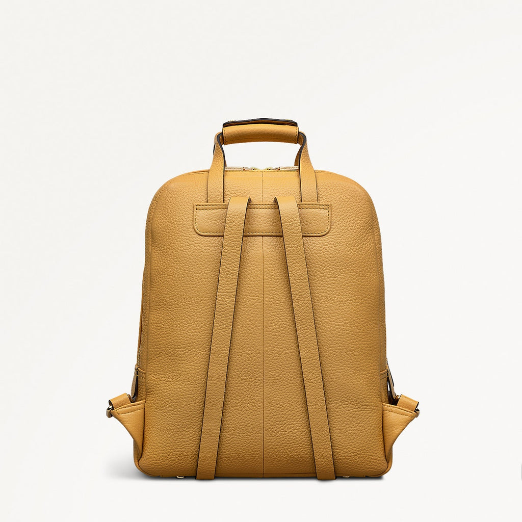 Dukes Place Leather Medium Zip Around Backpack in Pecan - 111383
