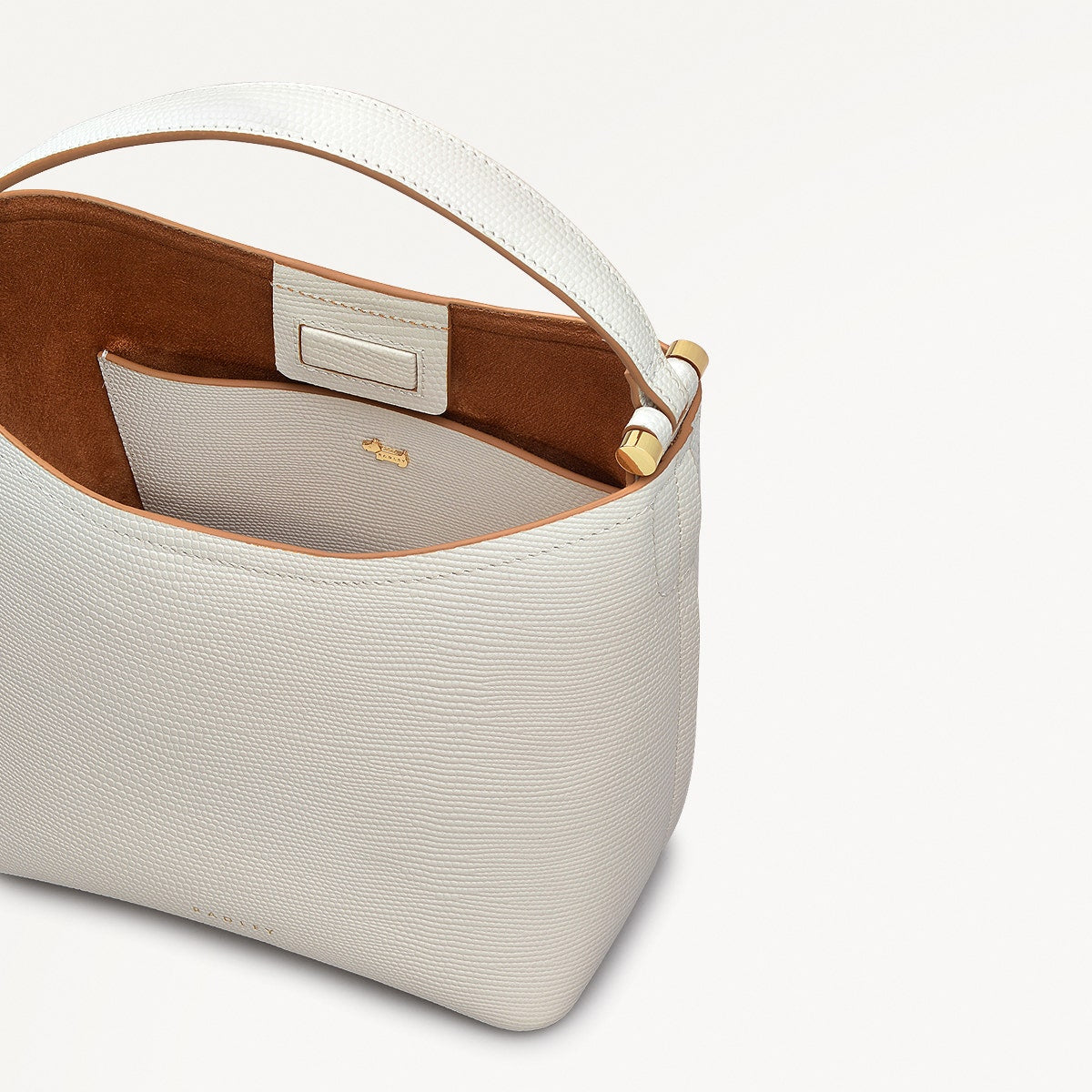 Bathurst Mews Leather Small Open Top Grab Bag in Chalk - 111393