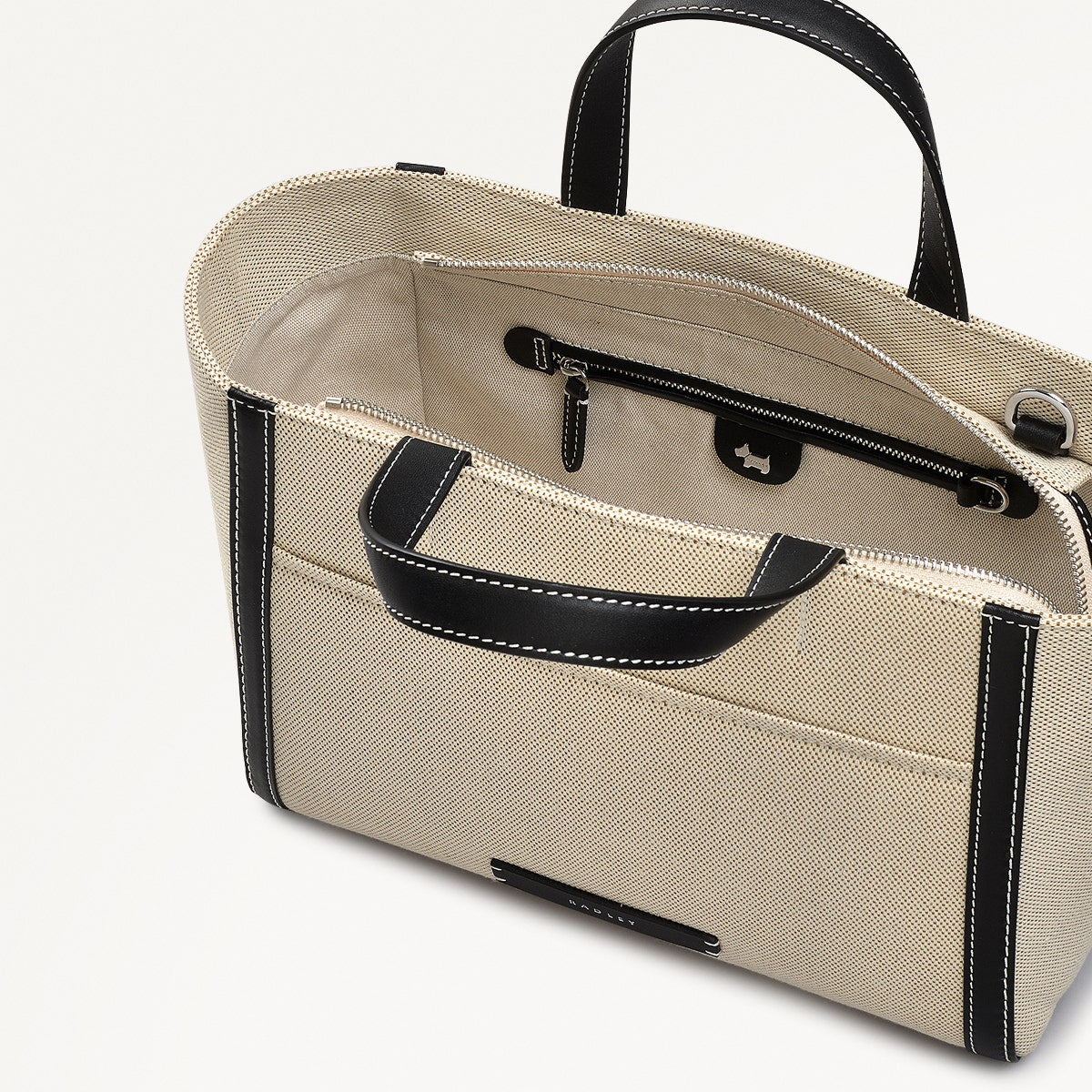 Oak Street Leather Medium Ziptop Satchel Bag in Natural - 111400