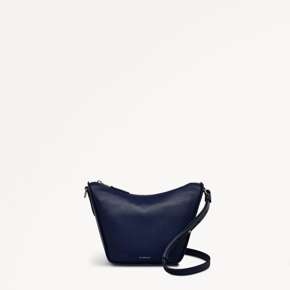 Oak Street Small Ziptop Cross Body Bag - RHD23303