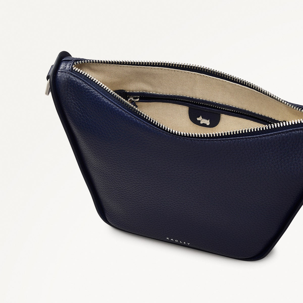バッグ sumile25 Blue Soft Leather Cross Body Bag | Oak Street Collection