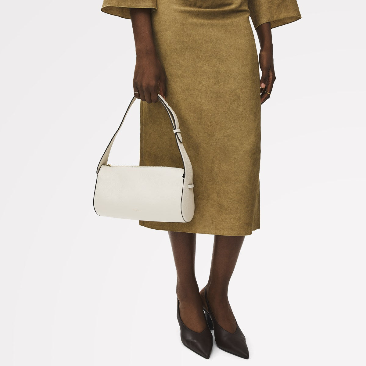 Chalk Leather Shoulder Bag For Women | Abbey Mews AW25 | Radley