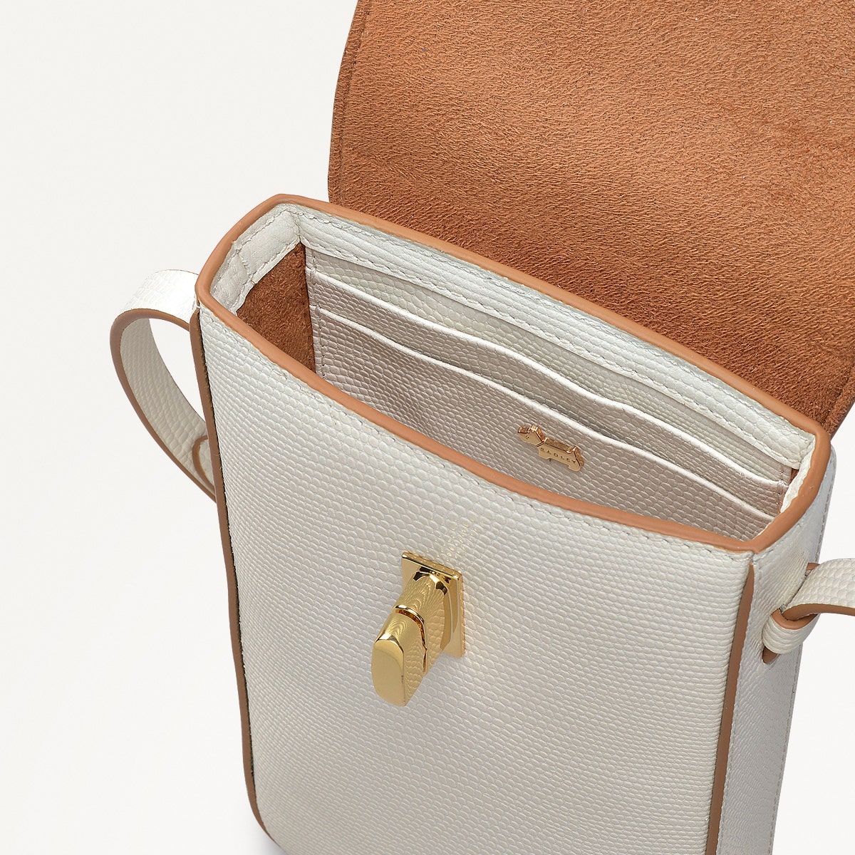 London V&A Songbook Trail 男女兼用【限定品】SALE Chalk Leather Cream Phone Crossbody | Threadneedle Street AW25