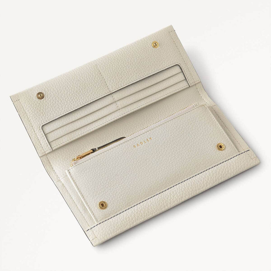 Cut Out Floral Leather Large Flapover Wallet in Chalk - 111421