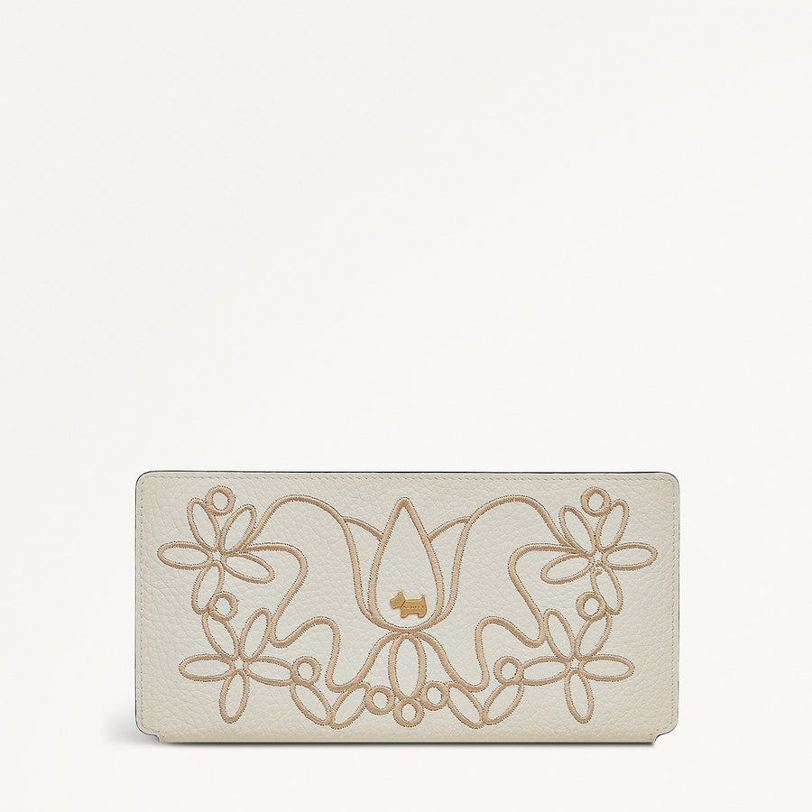 Coin Street Leather Large Bifold Wallet in Chalk - 111427