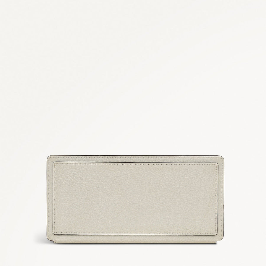 Coin Street Leather Large Bifold Wallet in Chalk - 111427