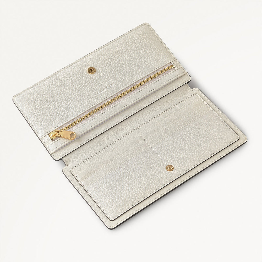 Coin Street Leather Large Bifold Wallet in Chalk - 111427