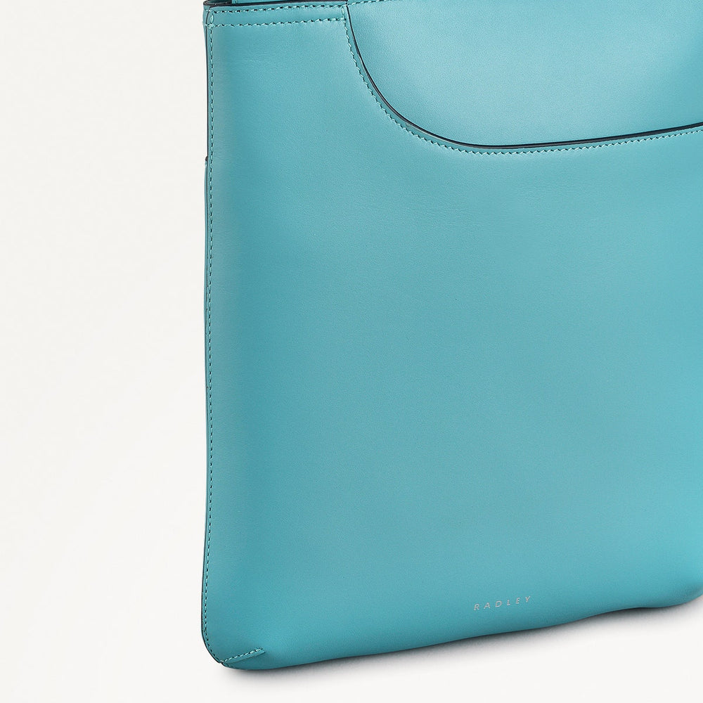 Pockets Leather Medium Ziptop Cross Body Bag in Maldives - 111449