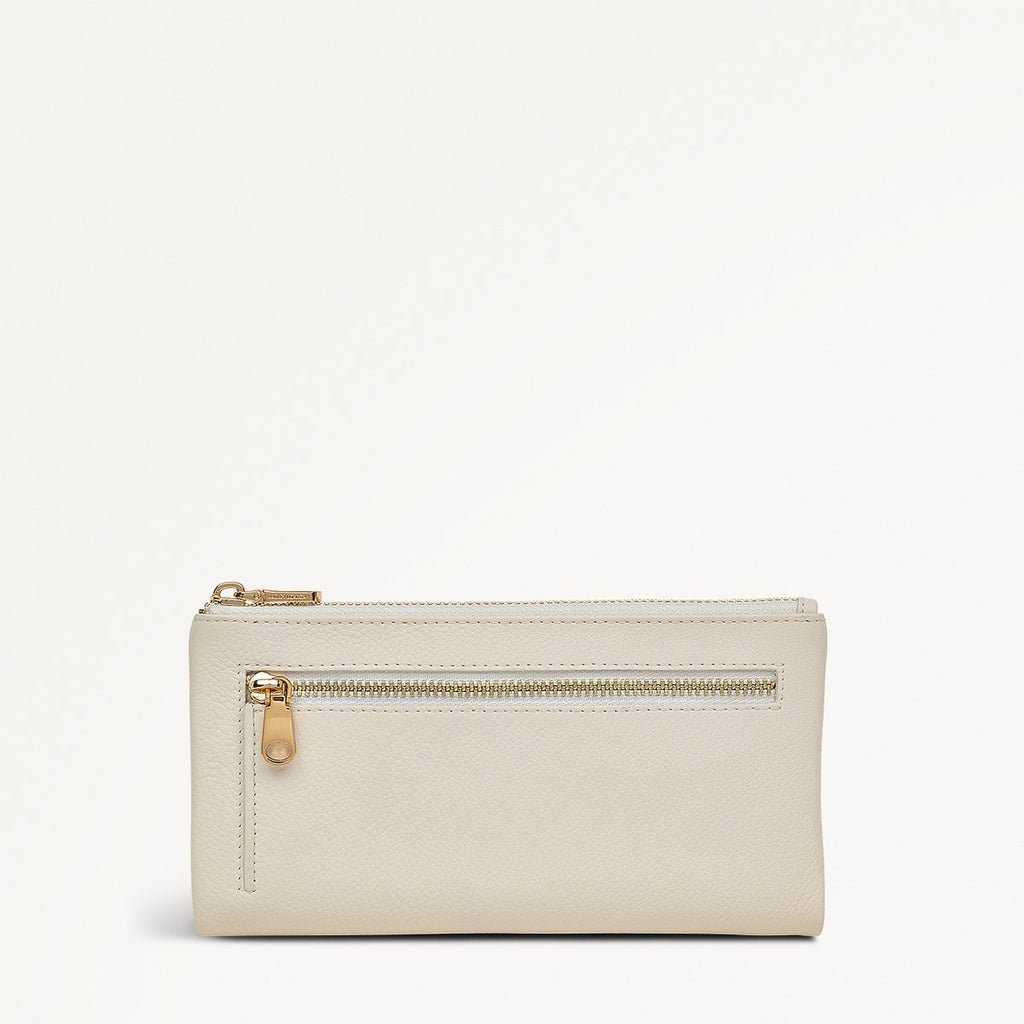 Mallow Street Leather Large Bifold Wallet in Chalk - 111479