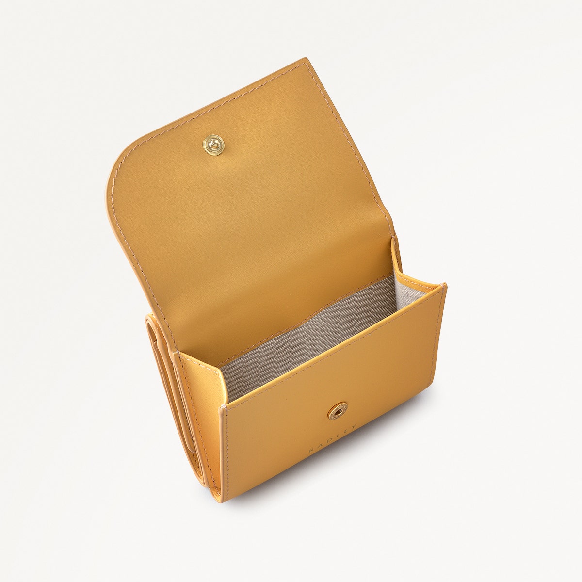 POCKETS SMALL TRIFOLD Wallet PECAN