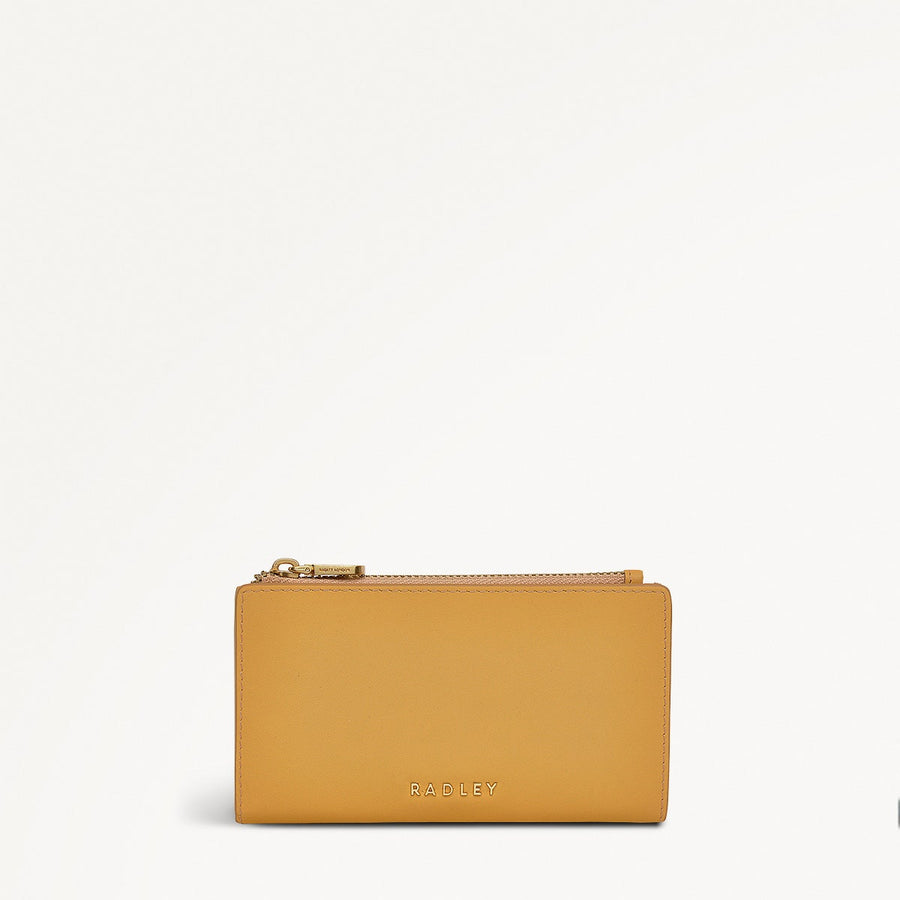 Coin Street Leather Medium Ziptop Wallet in Pecan - 111484