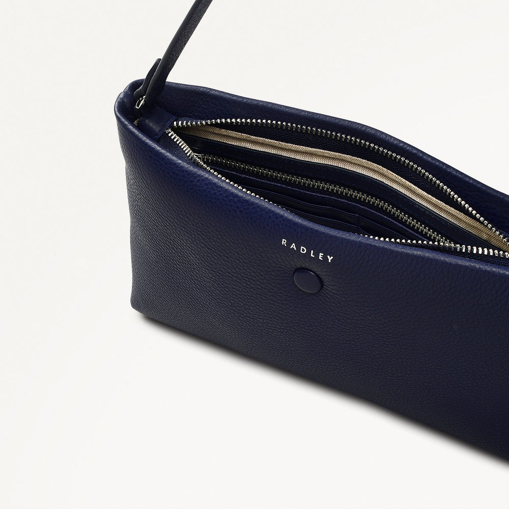 Mallow Street Leather Large Ziptop Wristlet in Evenfall - 111498