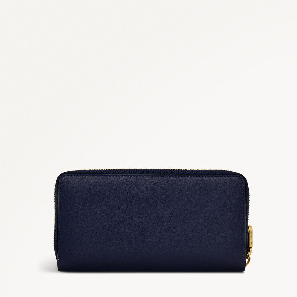 Pockets Leather Large Bifold Wallet in Evenfall - 111501