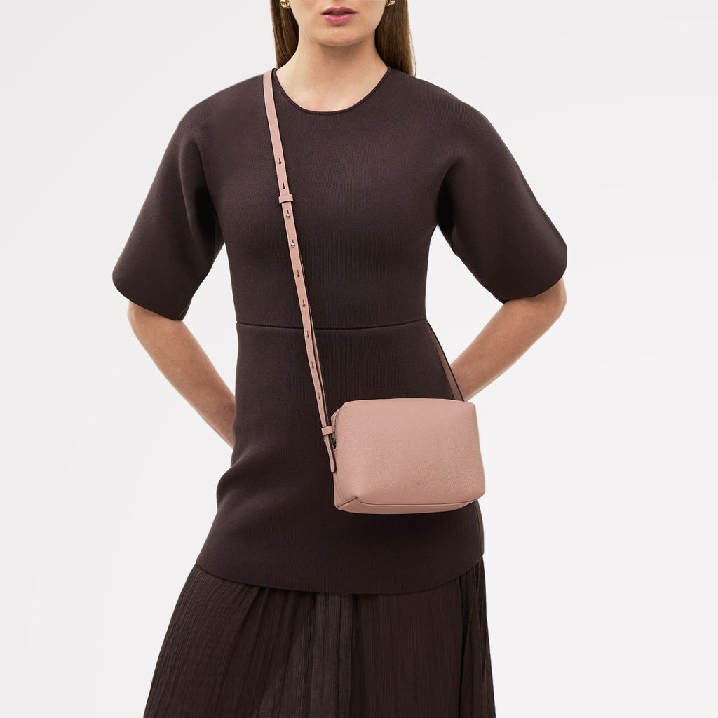 Bishops Lane Leather Small Ziptop Cross Body Bag in Prairie Pink - 111576