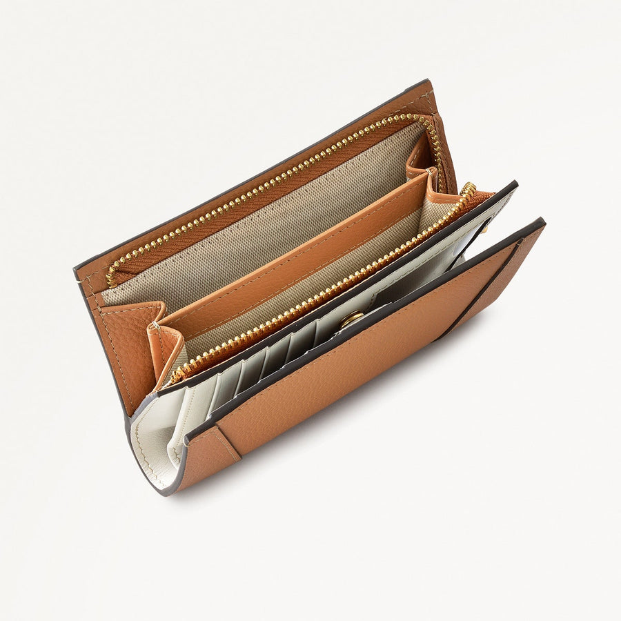 Kendal Terrace Leather Medium Bifold Wallet in Dark Butter - 111654