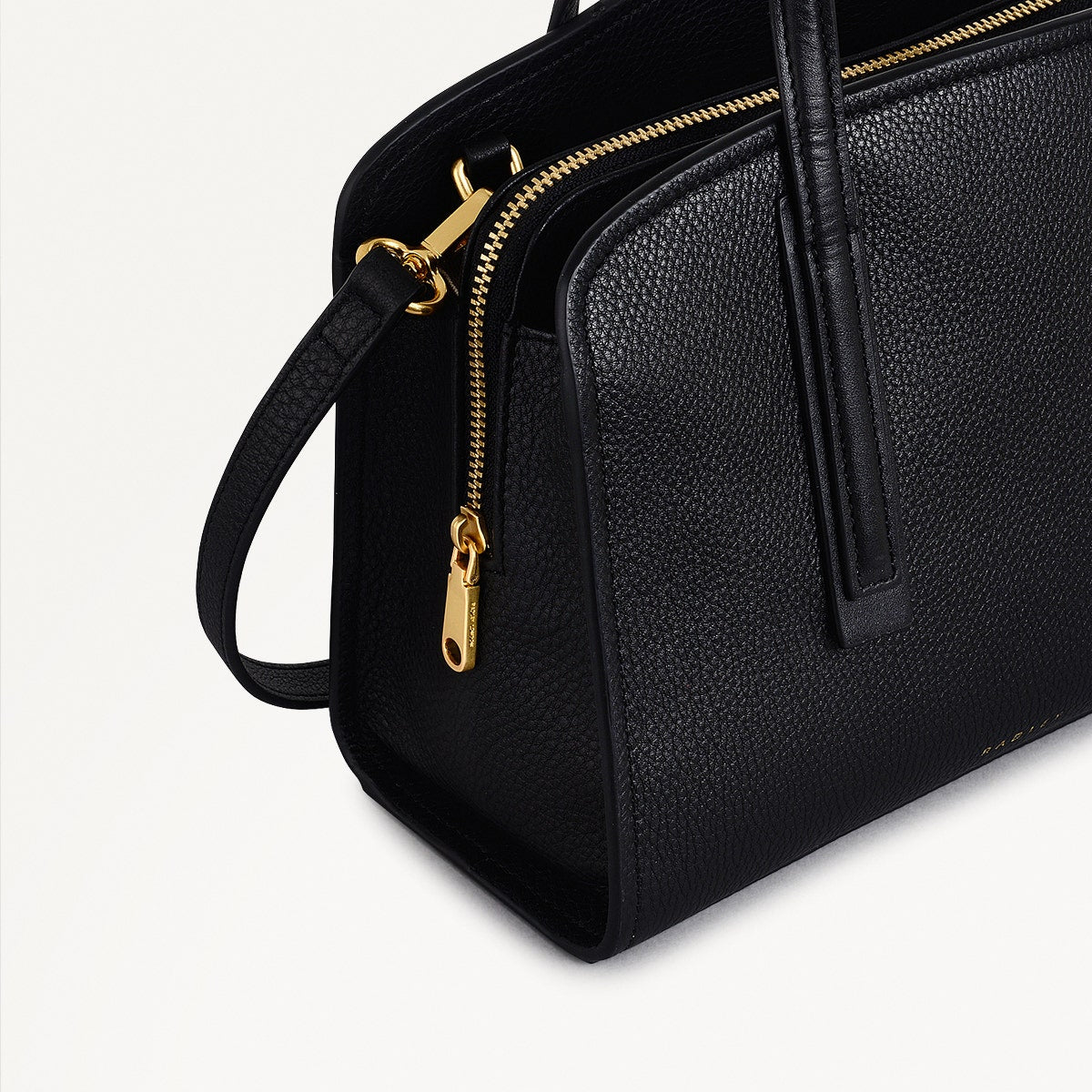 Arragon Row Fabric Small Zip Around Grab Bag in Black - 111710