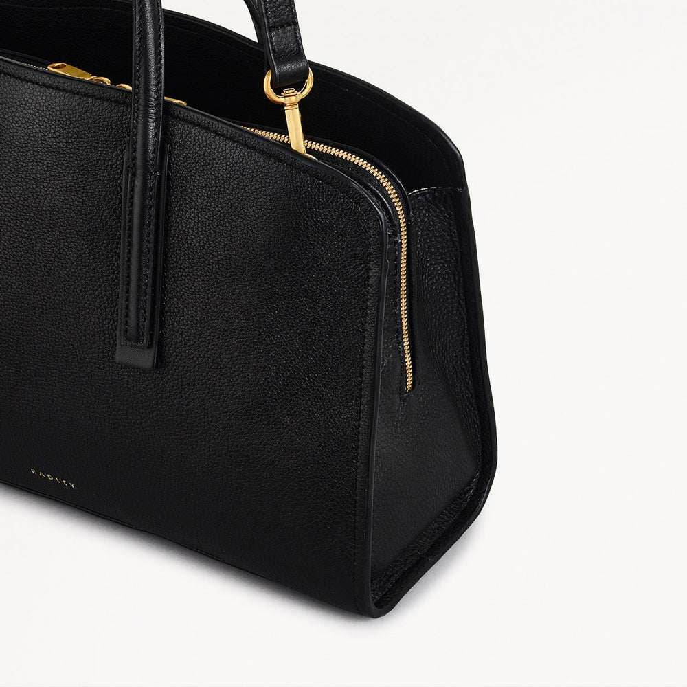 Arragon Row Fabric Medium Zip Around Grab Bag in Black - 111713