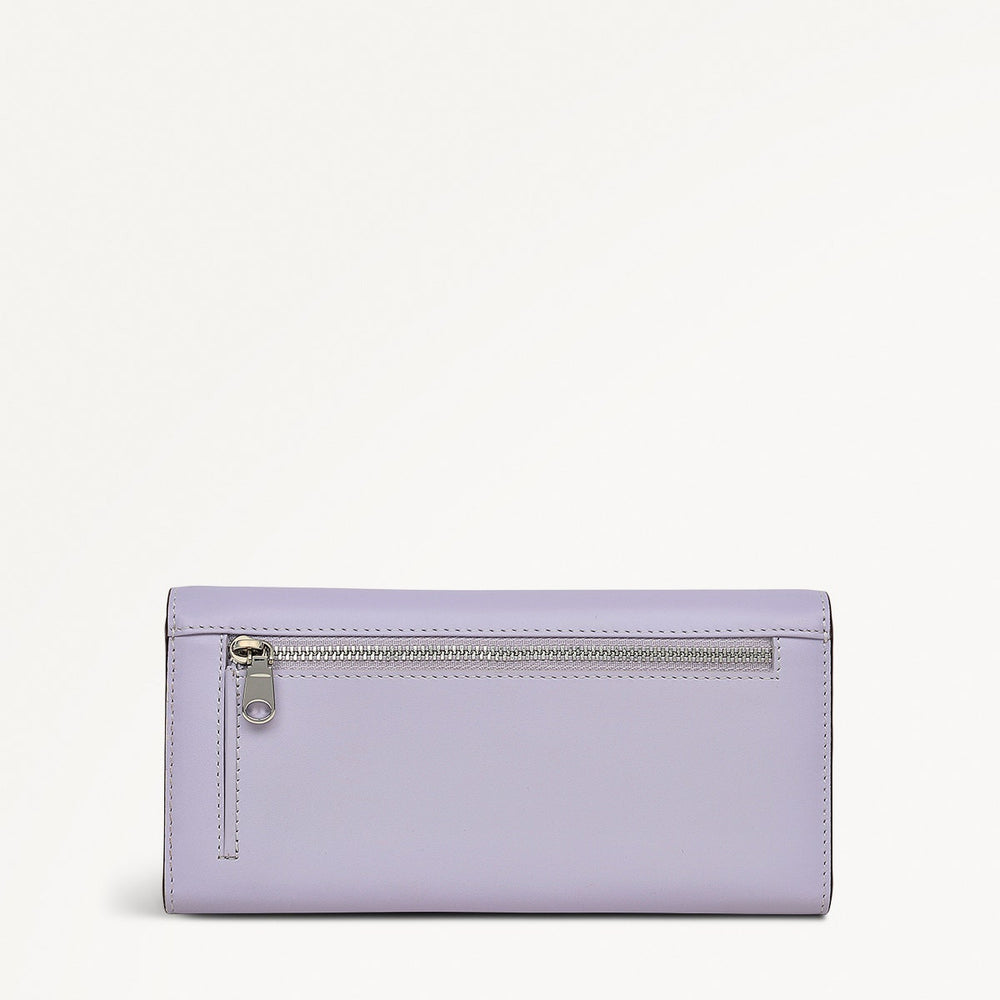 Face To Face Leather Large Flapover Wallet in Bellflower - 111810