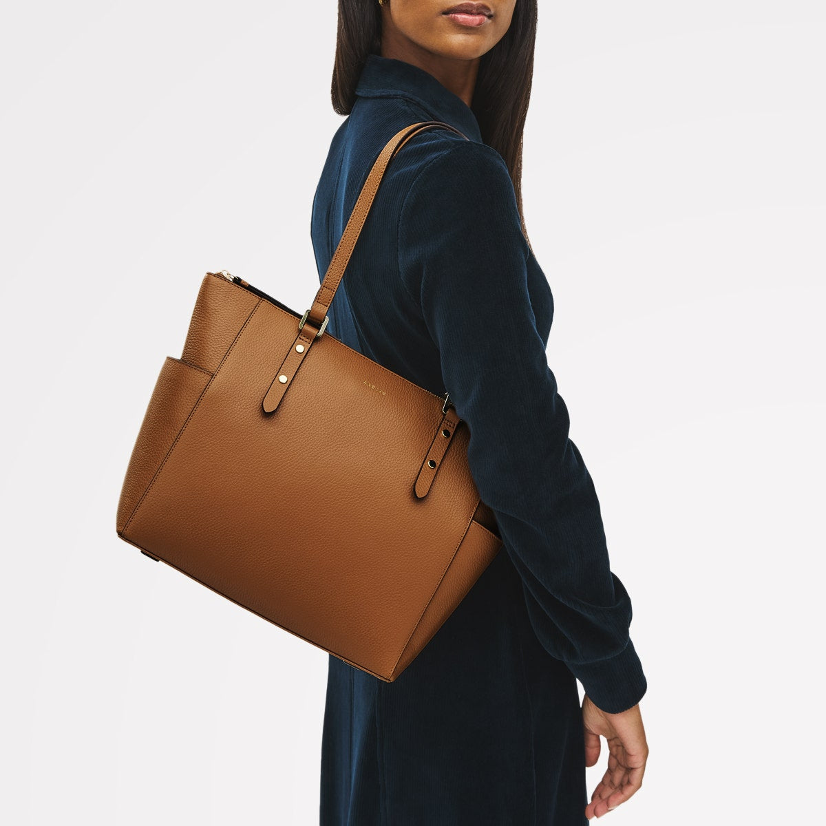Silk Street Leather Large Ziptop Shoulder Bag in Caramel - 111831
