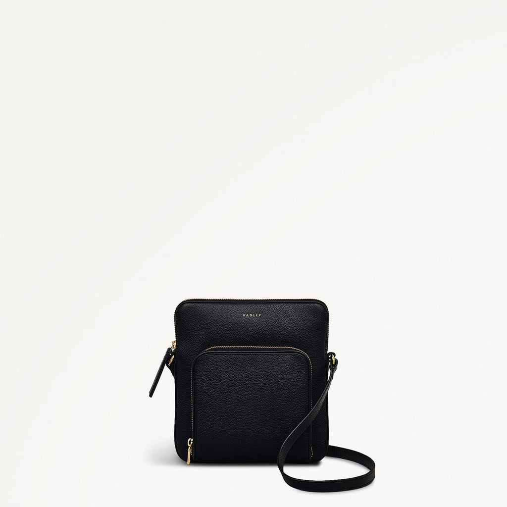 Redford Close Leather Medium Ziptop Cross Body Bag in Black - 111838