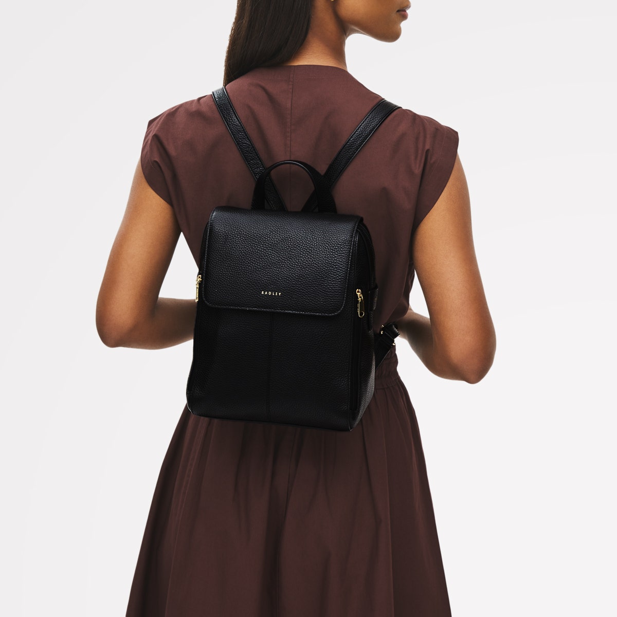 LORNE CLOSE MEDIUM FLAPOVER BACKPACK BLACK