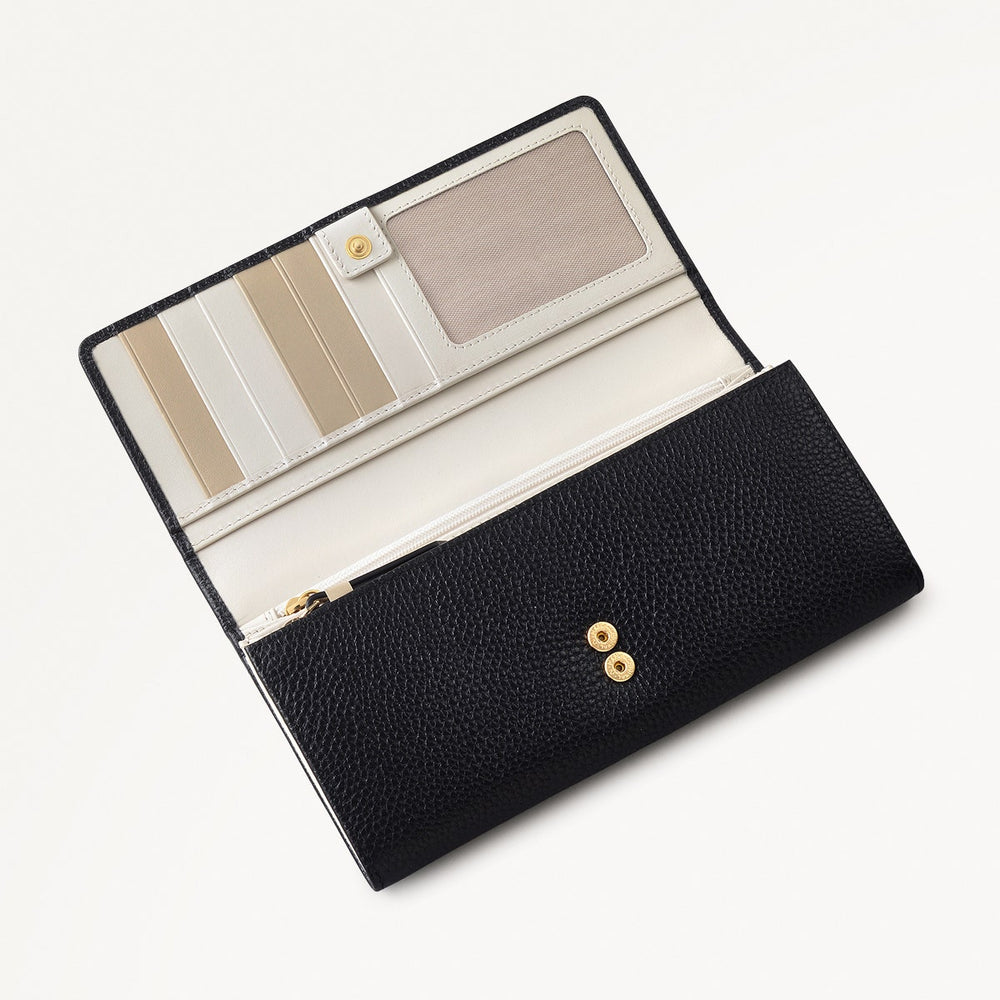 Loyal Radley Leather Extra Large Flapover Wallet in Black - 111866