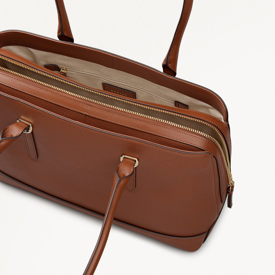 Paddington Place Leather Medium Ziptop Shoulder Bag in Indus Tan - 111886