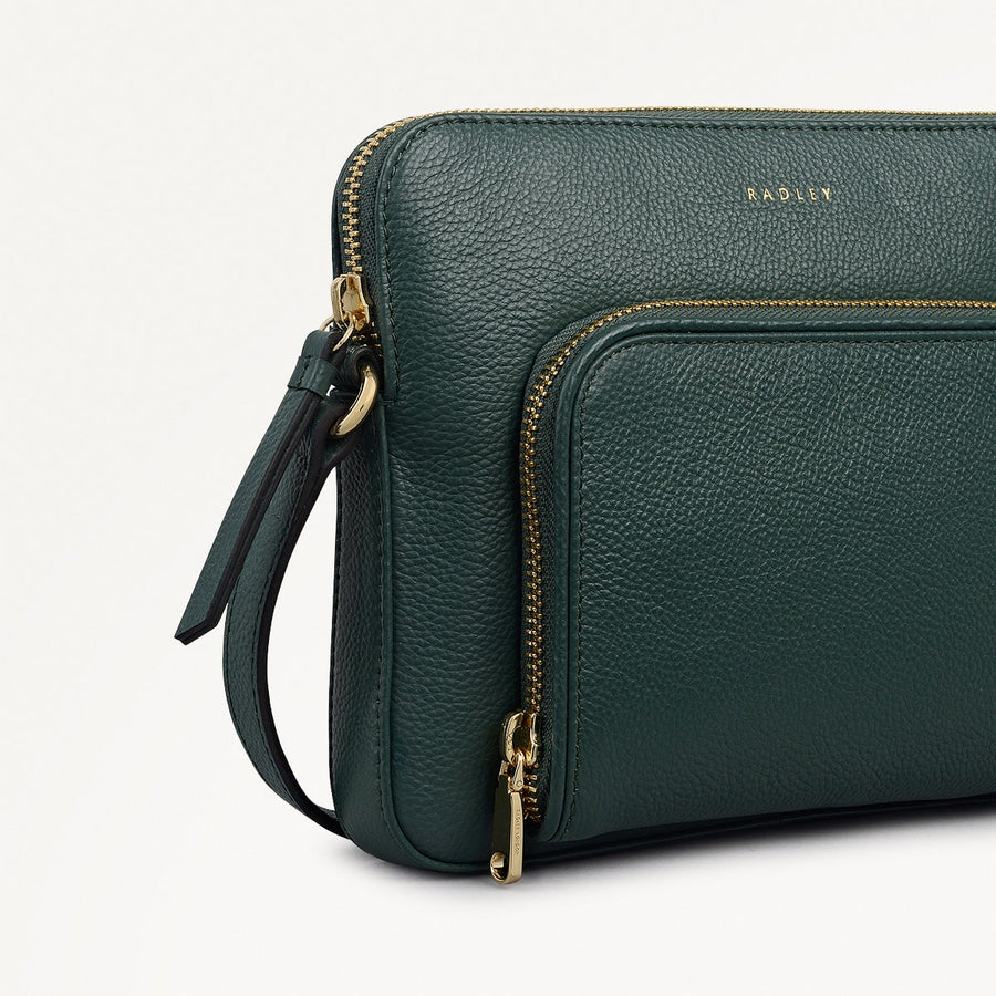 Redford Close Leather Small Ziptop Cross Body Bag in Cedar - 111898