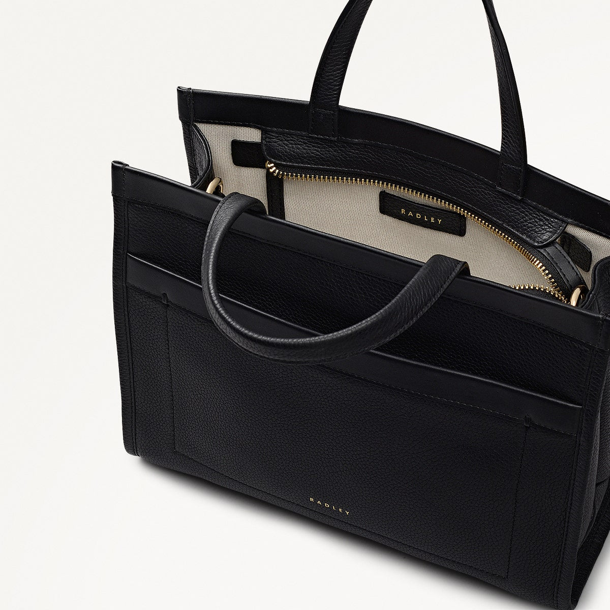 Alba Place Leather Small Ziptop Grab Bag in Black - 111905