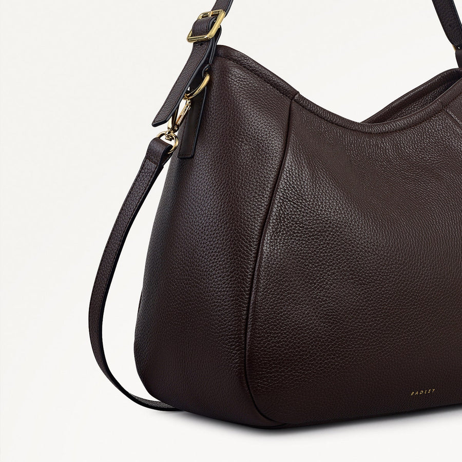 Eastney Street Leather Medium Ziptop Shoulder Bag in Dark Oak - 111924