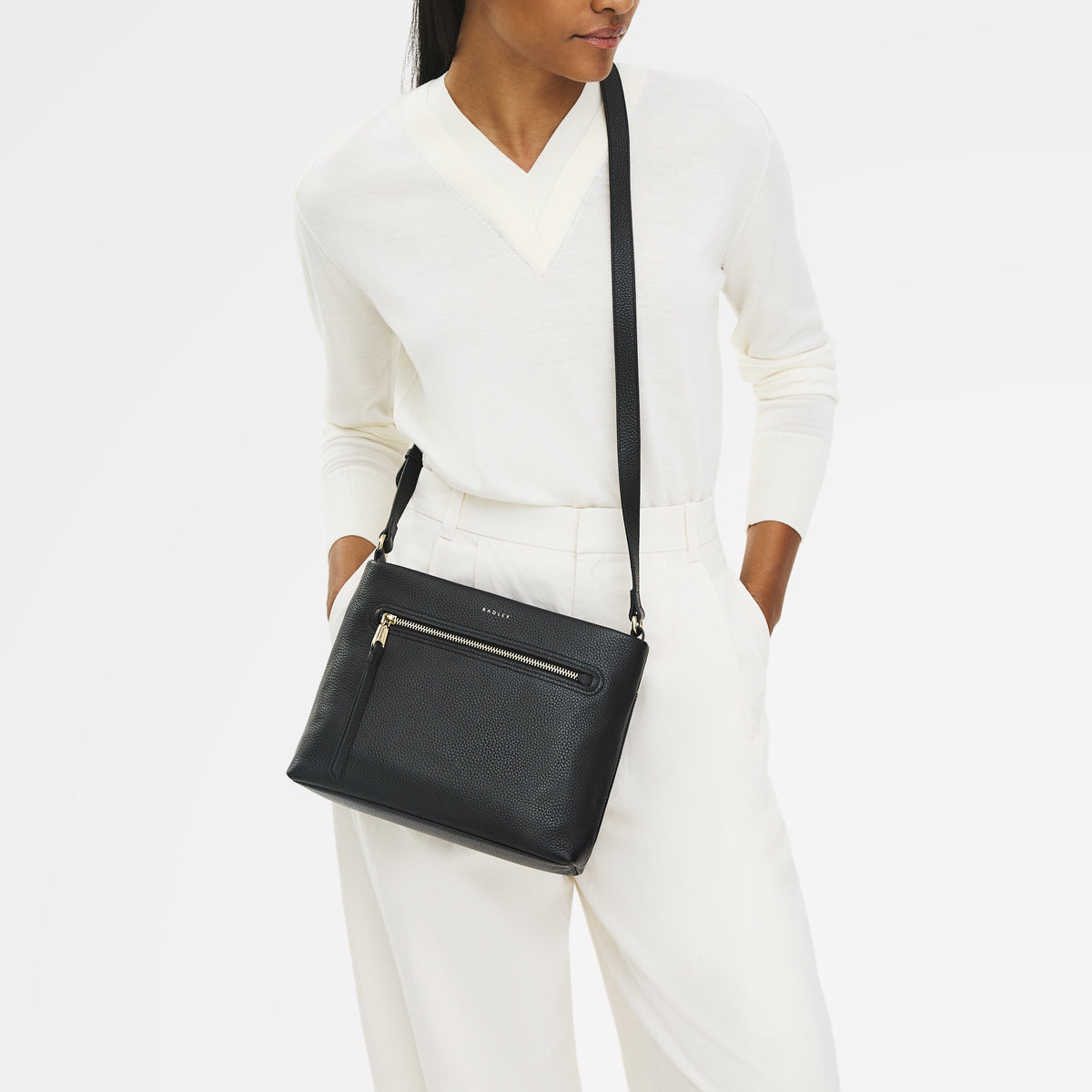 Pickwick Leather Small Ziptop Cross Body Bag in Black - 111939