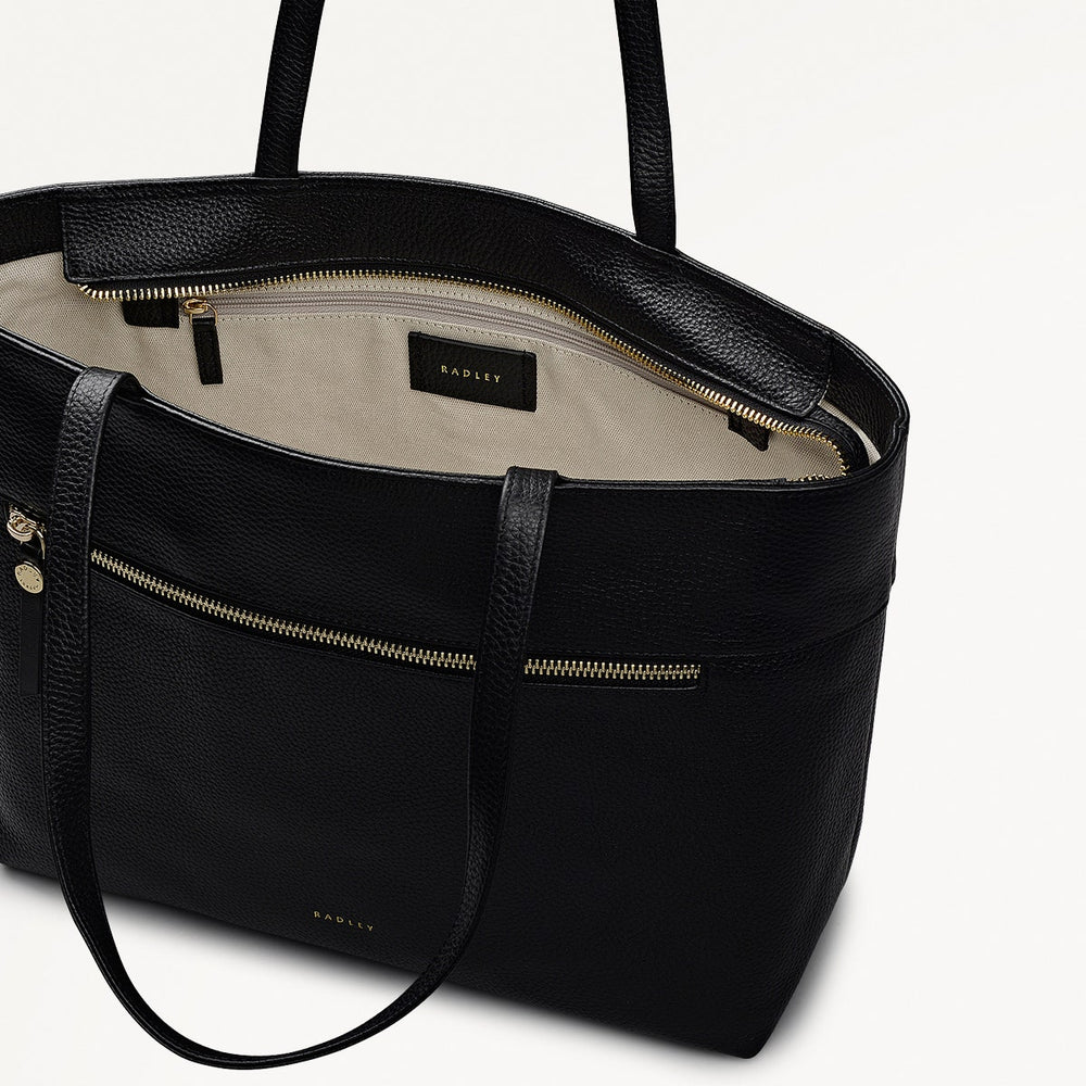 Fountain Road Leather Medium Ziptop Tote Bag in Black - 111964