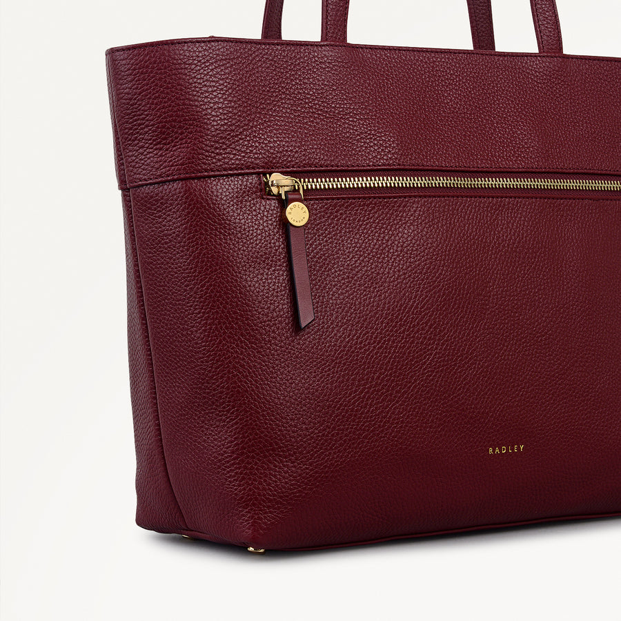 Fountain Road Leather Medium Ziptop Tote Bag in Merlot - 111966
