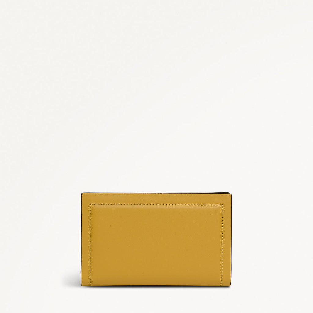 Heritage Lane Medium Bifold Wallet in Ochre - 112027
