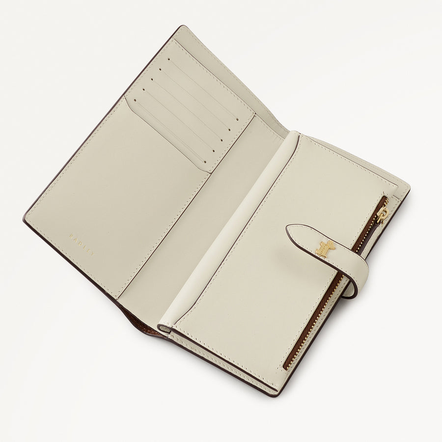 Willis Street Leather Large Bifold Wallet in Chocolate - 112032