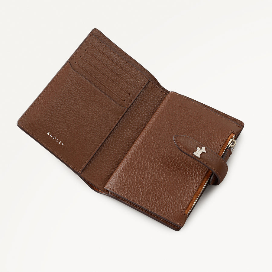 Willis Street Leather Medium Bifold Wallet in Toffee - 112037