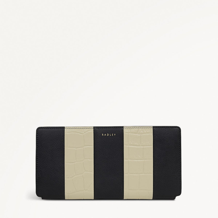 Coin Street Patchwork Large Bifold Wallet in Black - 112059