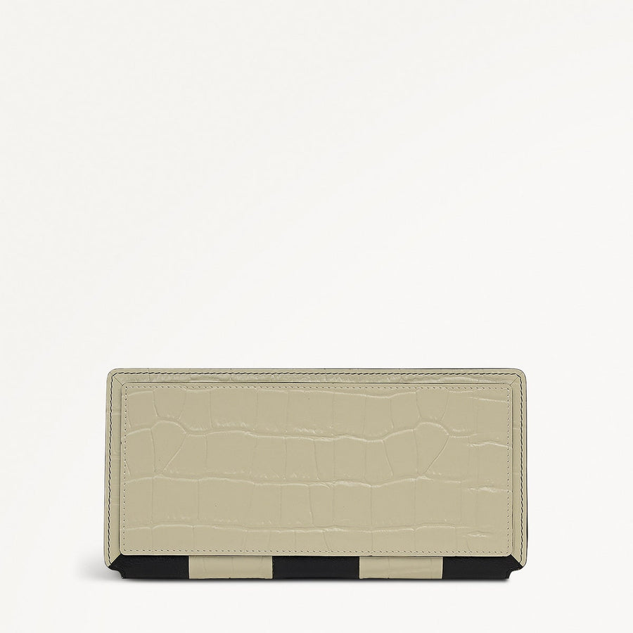 Coin Street Patchwork Large Bifold Wallet in Black - 112059