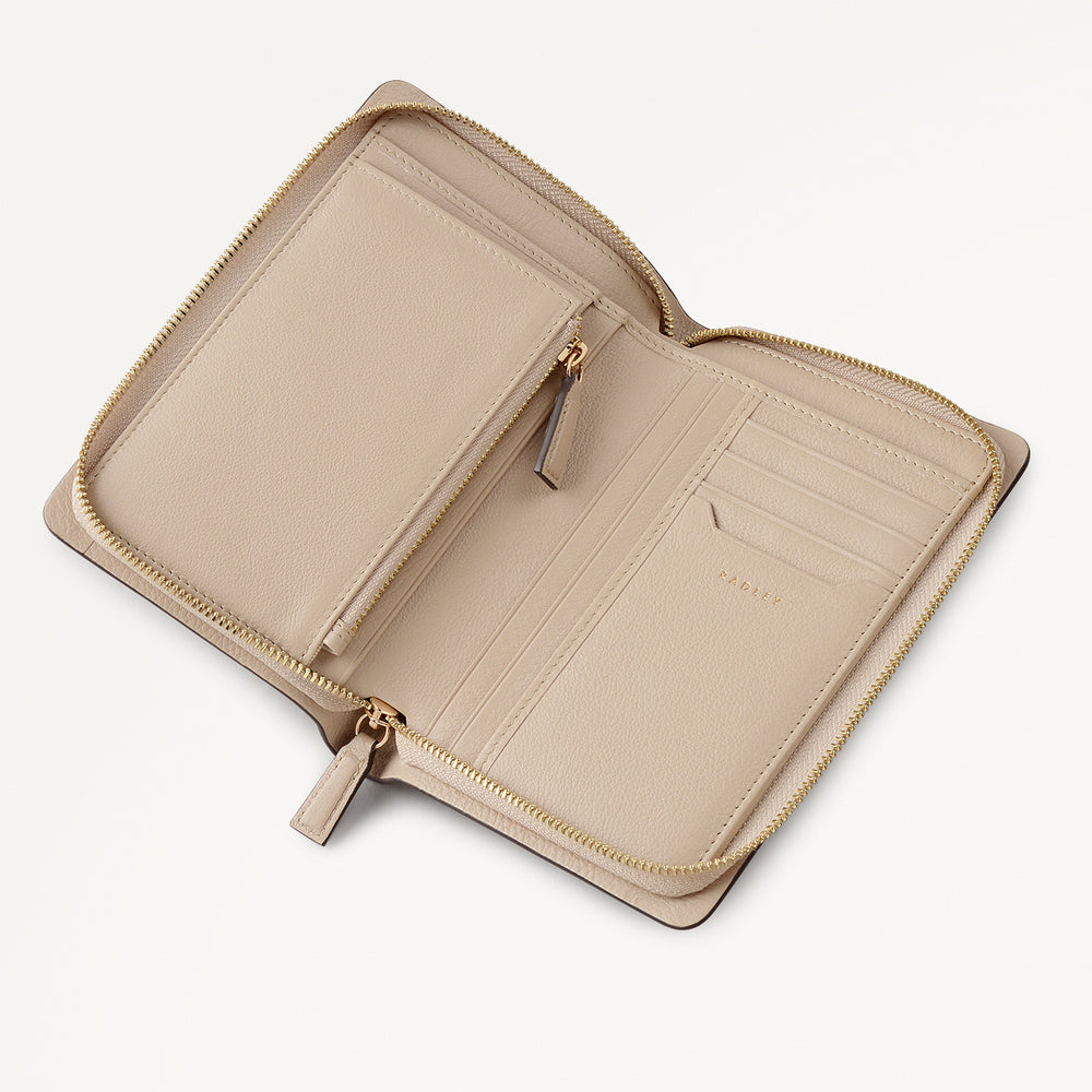 The Chancery Leather Medium Zip Around Wallet in Porcini - 112084