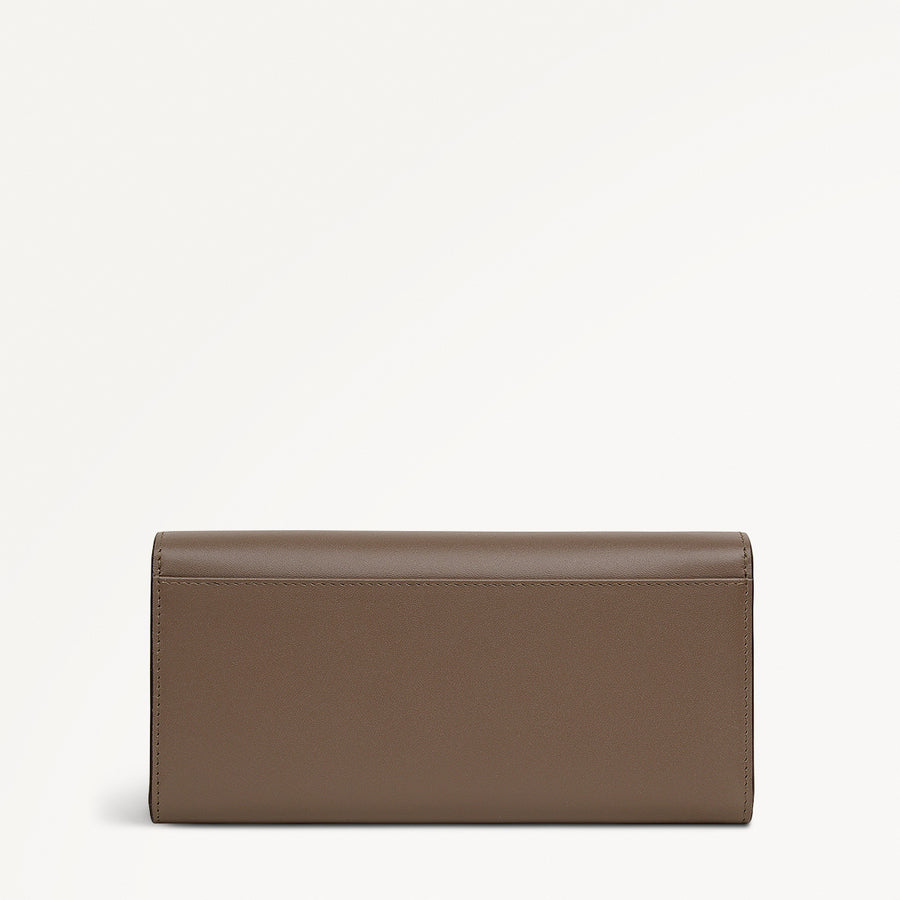 The Kensal Leather Large Flapover Wallet in Coffee - 112085