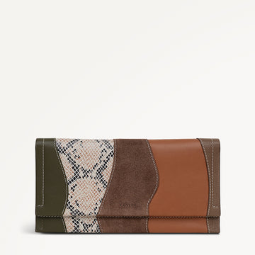 Oak Street Leather Large Flapover Wallet in Coffee - 112089