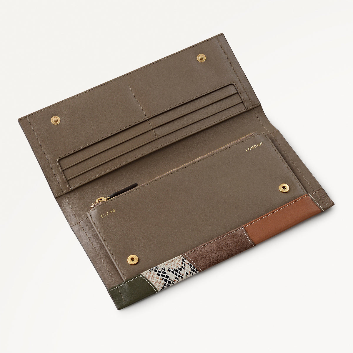 Oak Street Leather Large Flapover Wallet in Coffee - 112089