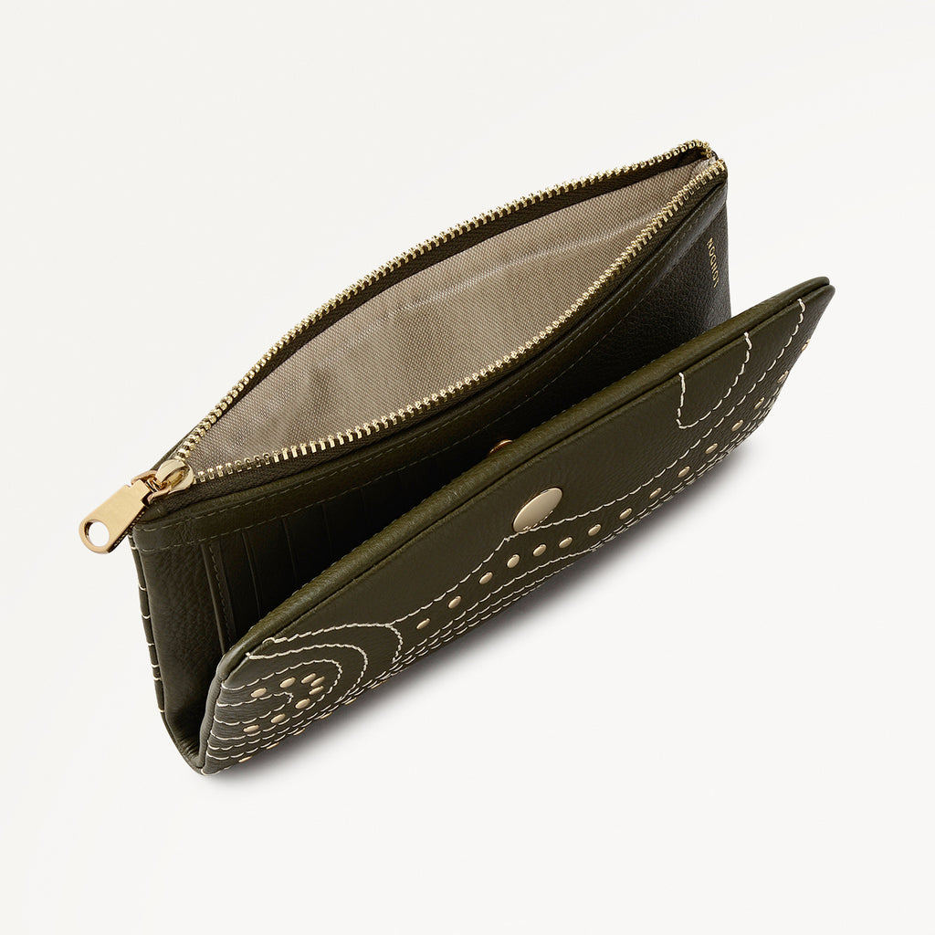 Mallow Street Leather Large Bifold Wallet in Pine Needle - 112105