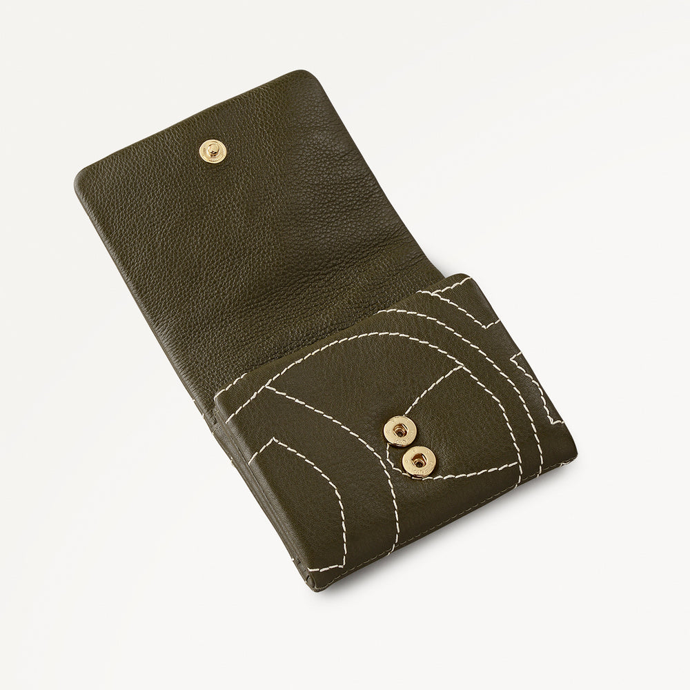 Mallow Street Leather Medium Folded Wallet in Pine Needle - 112106