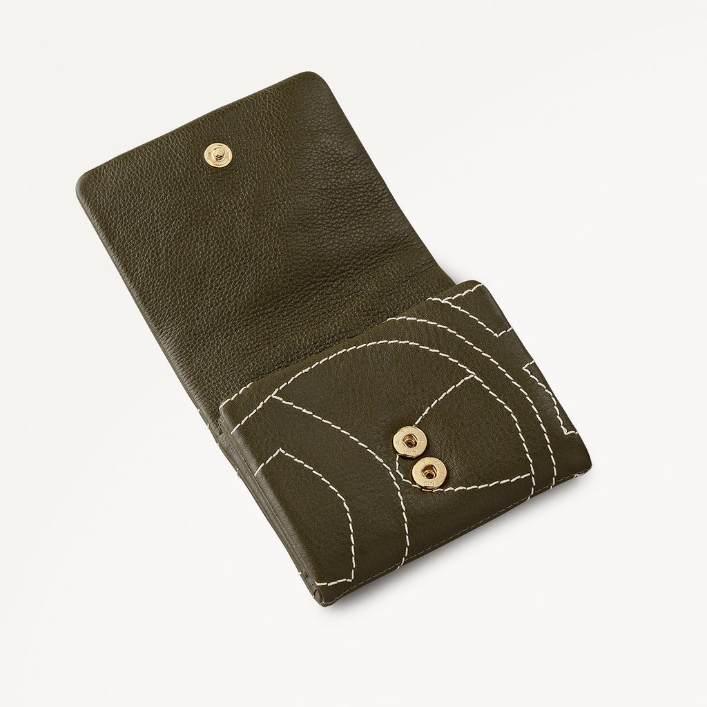 Mallow Street Leather Medium Folded Wallet in Pine Needle - 112106